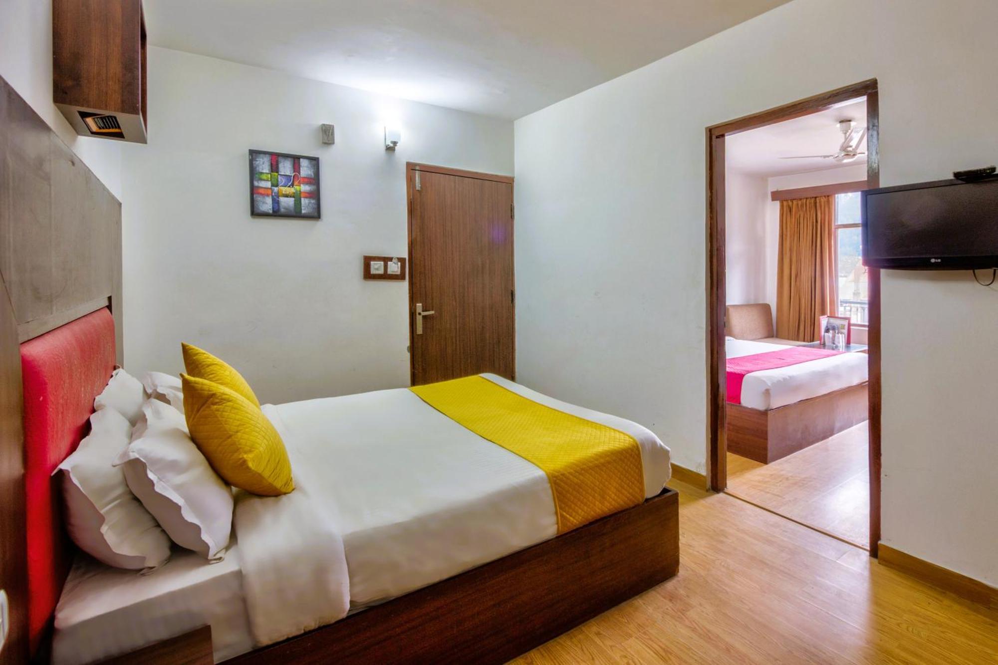 Hotel Greenfields Manāli Esterno foto