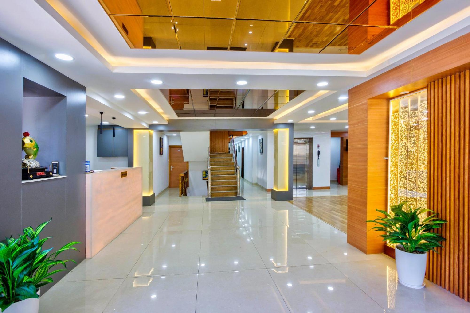 Hotel Greenfields Manāli Esterno foto