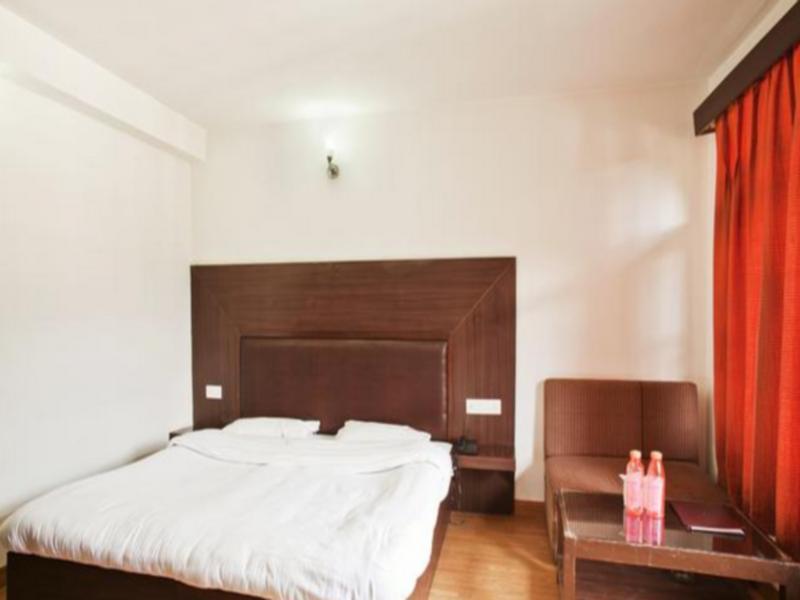 Hotel Greenfields Manāli Esterno foto